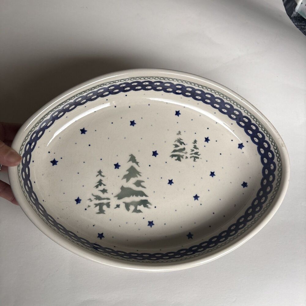 NWT Polish Pottery Boleslawiec Pine Tree Oval Serving Baking Dish 12 x 2”x 8”